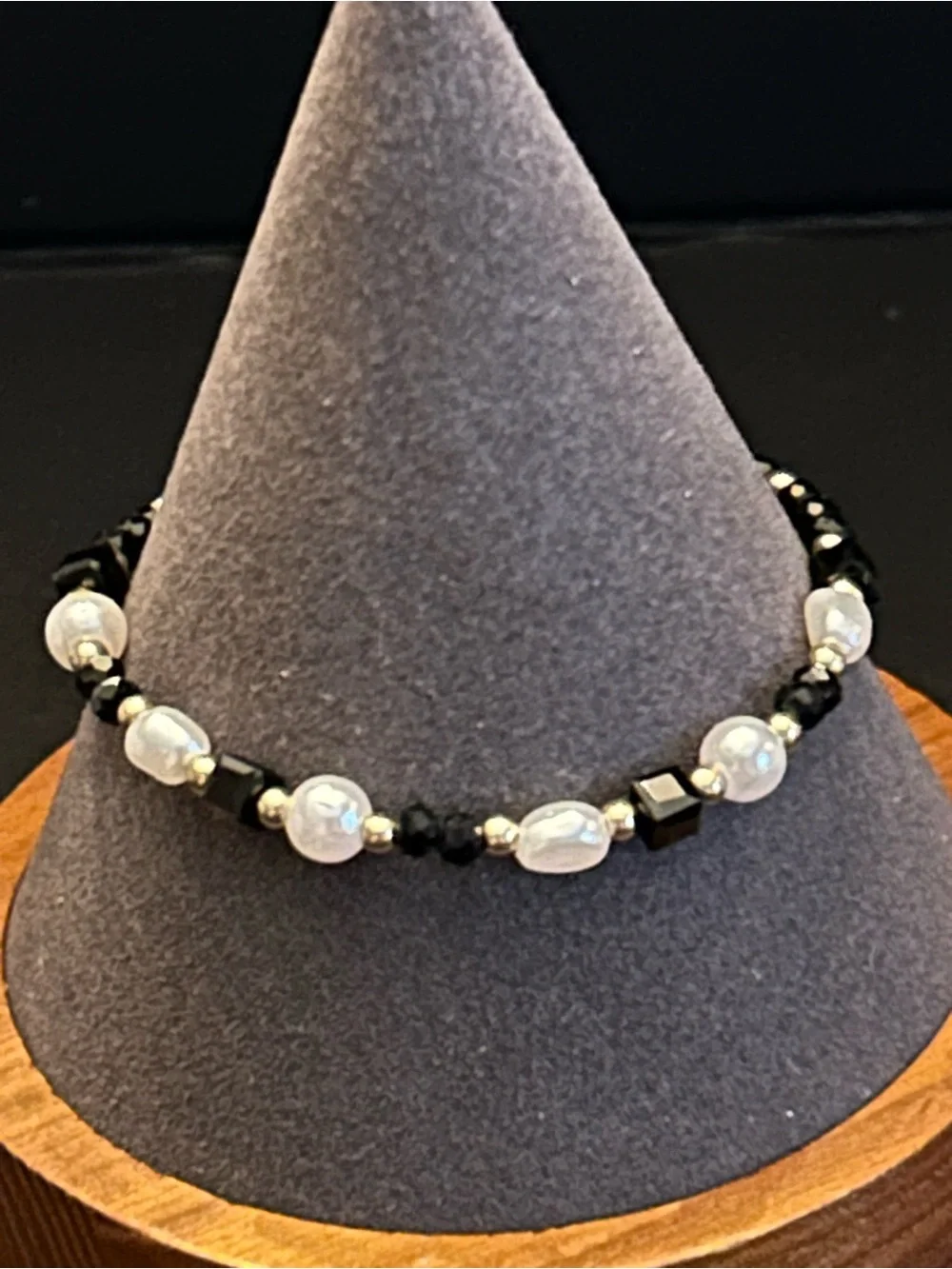Freshwater Pearl Single Row 7 Inch Bracelet Assorted Color Accents with Extender